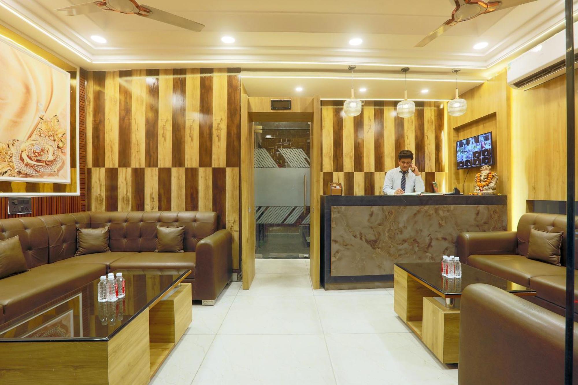 Hotel Aerostay Residency Igi Airport Delhi Ню Делхи Екстериор снимка